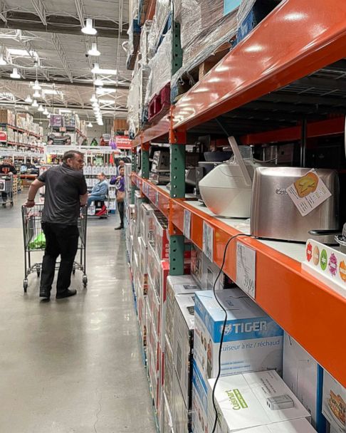 Couple explains the secrets of saving at Costco, best 2 items to buy in  bulk - Good Morning America