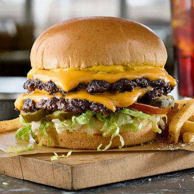 PHOTO: In this undated photo, a cheeseburger from Buffalo Wild Wing is shown on a table. 