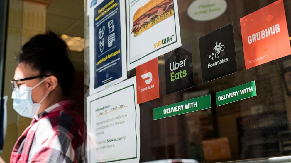 New law requires delivery platforms to partner with restaurants directly