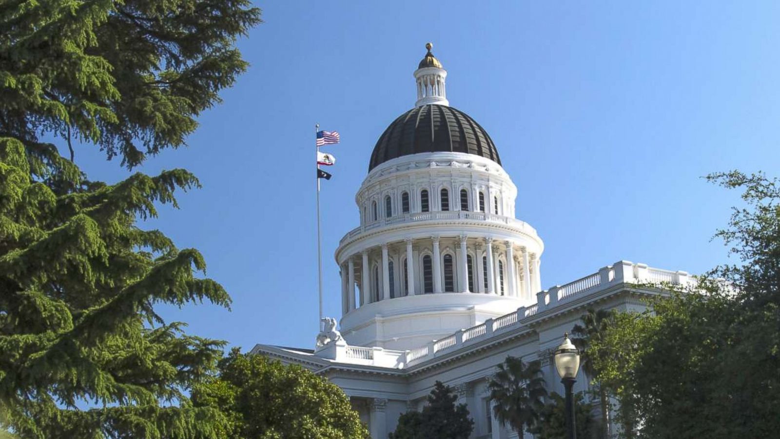 PHOTO: In this file photo shows the California State Capitol building in Sacramento, Calif., March 30, 2017.