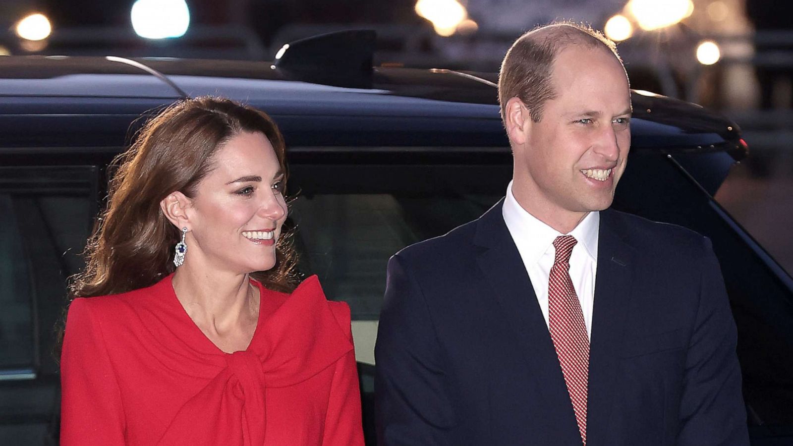 PHOTO: Catherine, Duchess of Cambridge and Prince William, Duke of Cambridge arrive for the carol service at Westminster Abbey on Dec. 8, 2021 in London.