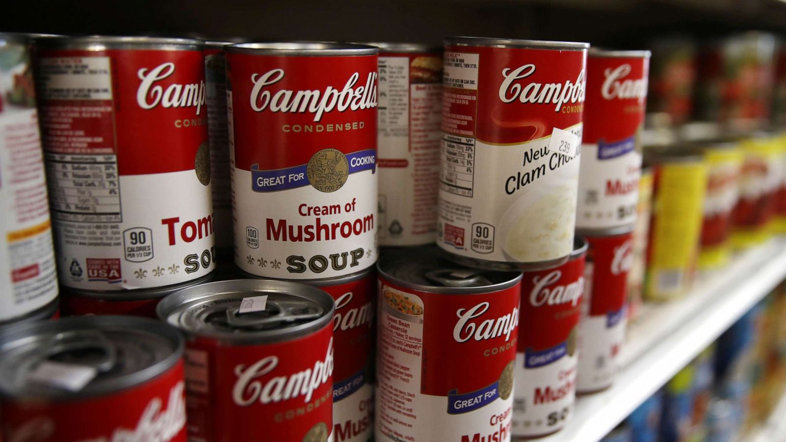 PHOTO: Cans of Campbell's soup are displayed on a shelf at a grocery store on June 5, 2019 in Richmond, Calif.