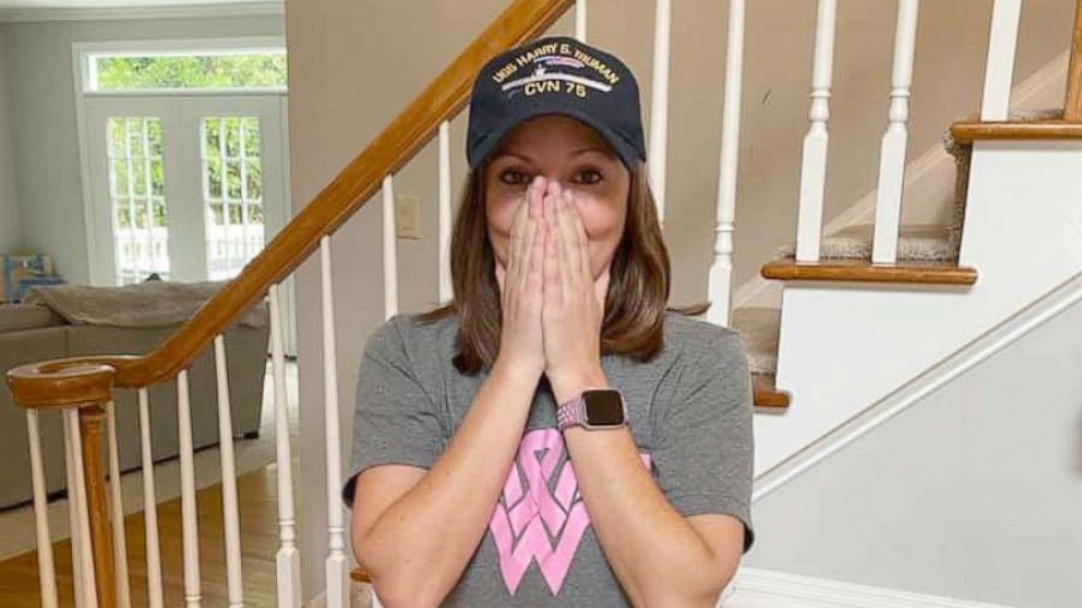 PHOTO: Dana McSwain reacts to being surprised with a custom-made wig during her battle with breast cancer.