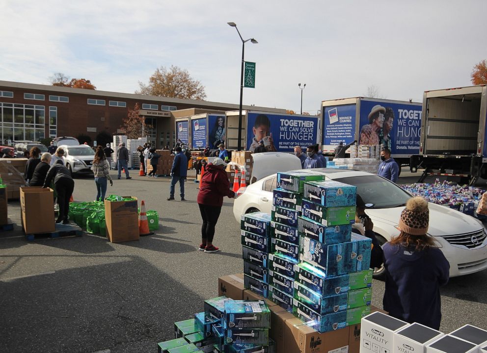 PHOTO: Volunteers help Second Harvest Food Bank of Northwest North Carolina.