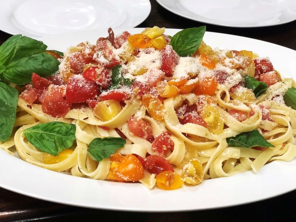 PHOTO: "GMA Day" food contributor Carla Hall shares her recipe for marinated tomato fettuccine.