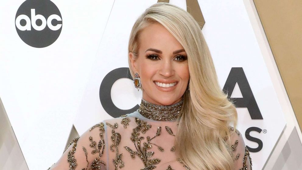 Carrie Underwood: Biography, Country Singer, American Idol, MNF