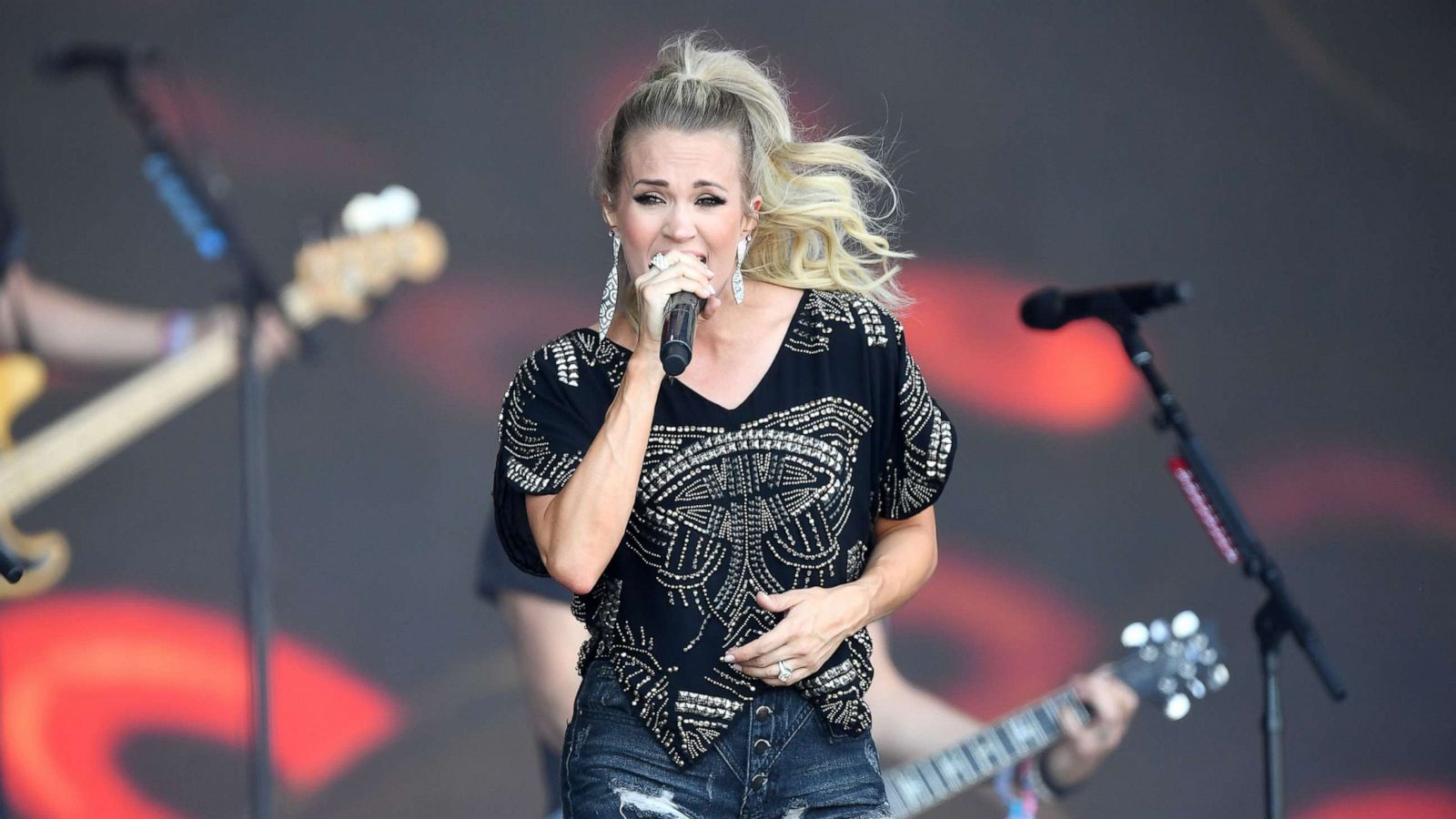 PHOTO: Carrie Underwood performs on the Pyramid stage during day four of Glastonbury Festival at Worthy Farm, Pilton, June 29, 2019, in Glastonbury, England.