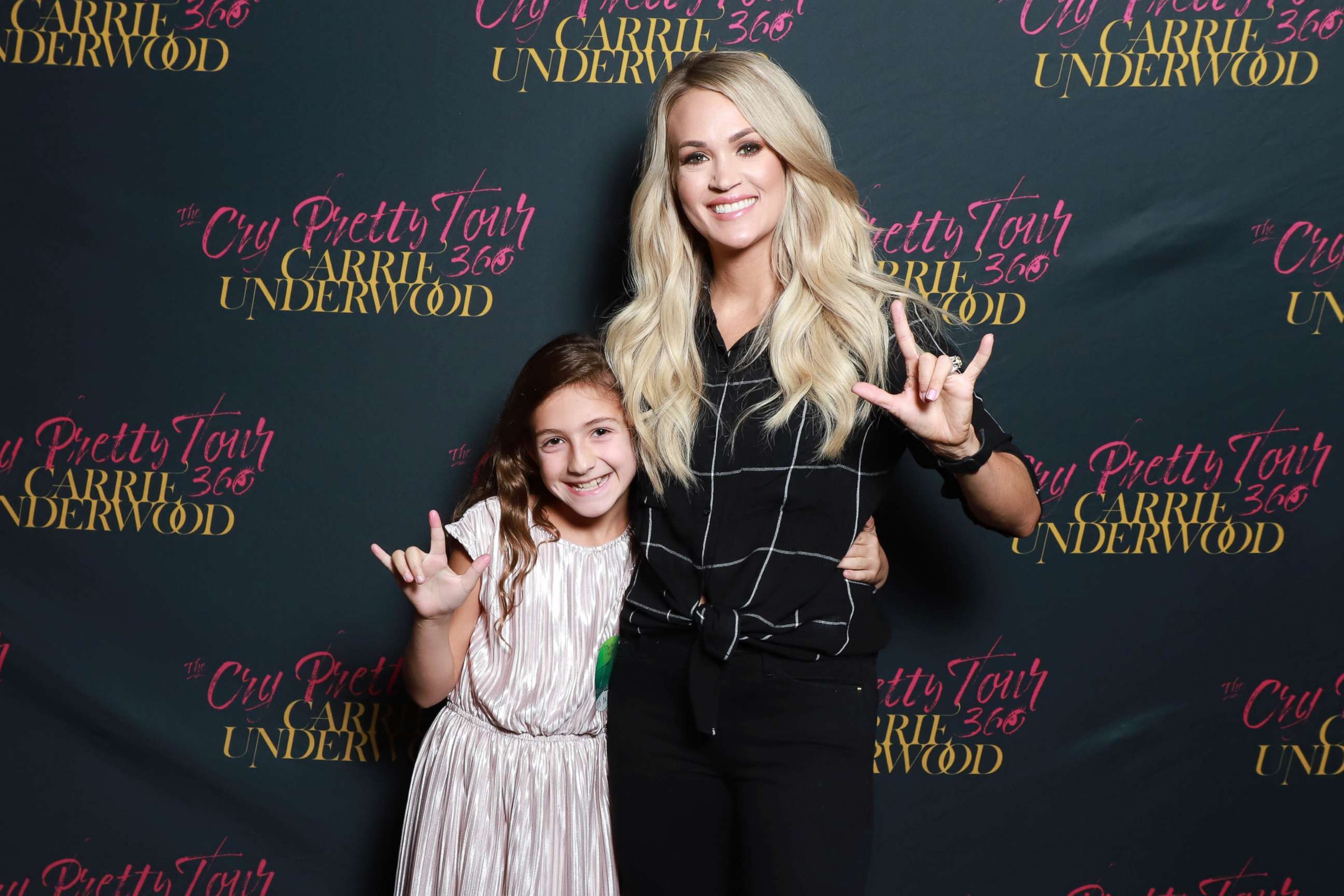 PHOTO: Savannah Dahan got to meet Carrie Underwood at the singer's concert in Washington, D.C.