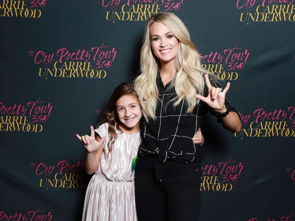 PHOTO: Savannah Dahan got to meet Carrie Underwood at the singers concert in Washington, D.C.