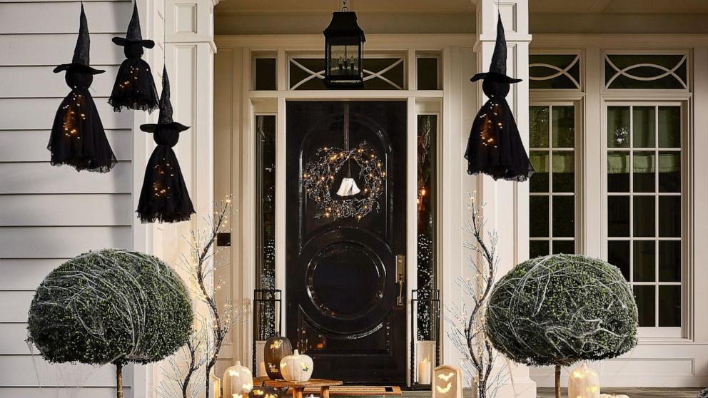 PHOTO: Pottery Barn