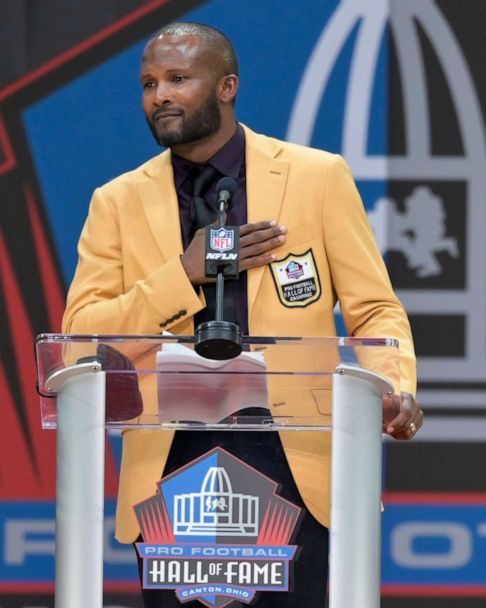 Owner Pat Bowlen, cornerback Champ Bailey elected to Pro Football