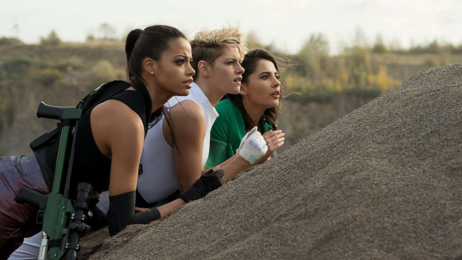 PHOTO: Ella Balinska, Kristen Stewart and Naomi Scott in "Charlie's Angels."