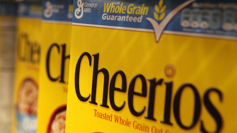 PHOTO: Boxes of Cheerios cereal, made by General Mills, sit on the shelf at a grocery store, Sept. 23, 2009, in Berkeley, Calif.