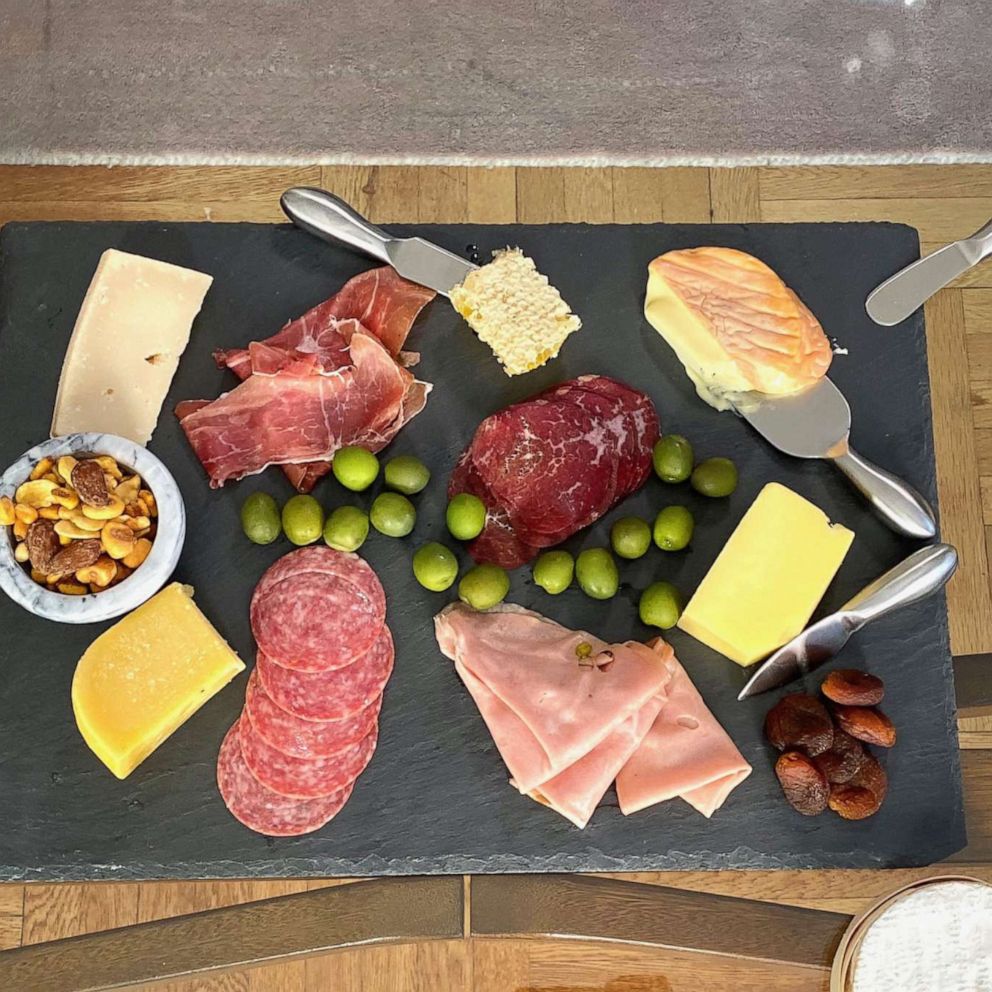 VIDEO: How to make an awesome cheese board 