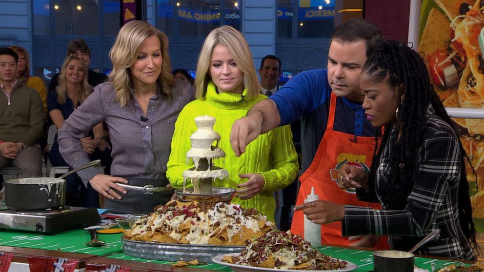 PHOTO: Chef George Duran makes nachos on ABC's "Good Morning America," Jan. 28, 2020.