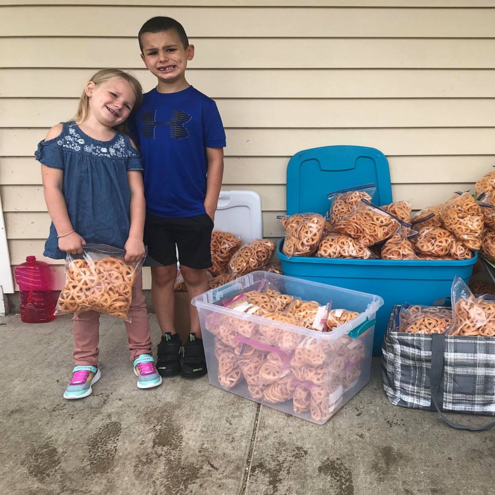 VIDEO: 1st grader sells homemade chips to buy school supplies for classmates 