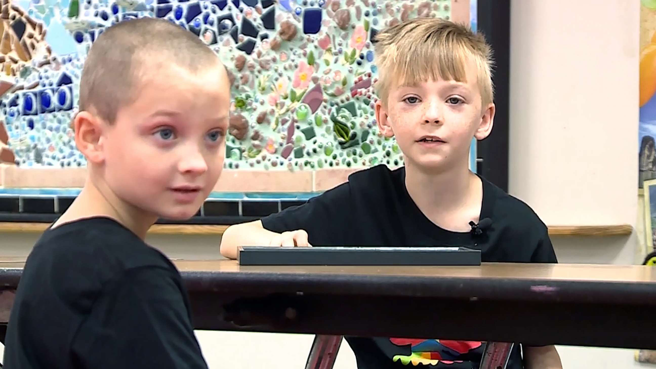 PHOTO: Cashton York and Garrett Brown in the cafeteria at their school in Norman, Okla.