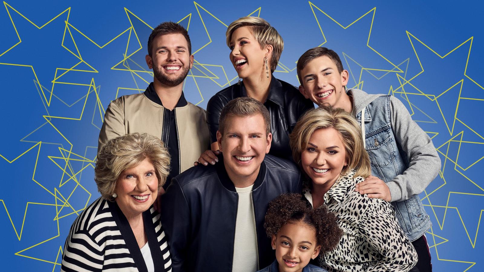 PHOTO: Faye Chrisley, Chase Chrisley, Todd Chrisley, Savannah Chrisley, Chloe Chrisley, Julie Chrisley, and Grayson Chrisley are shown in this promo picture for the show "Chrisley Knows Best."