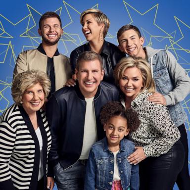 PHOTO: Faye Chrisley, Chase Chrisley, Todd Chrisley, Savannah Chrisley, Chloe Chrisley, Julie Chrisley, and Grayson Chrisley are shown in this promo picture for the show "Chrisley Knows Best."