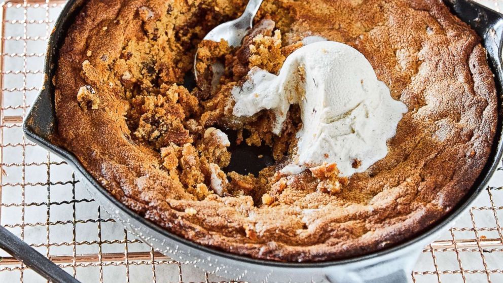 VIDEO: Chrissy Teigen's Skillet Peanut Butter Chocolate Chip Blondies recipe