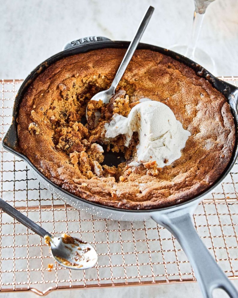 PHOTO: Chrissy Teigen's Skillet Peanut Butter Chocolate Chip Blondies are pictured here. 