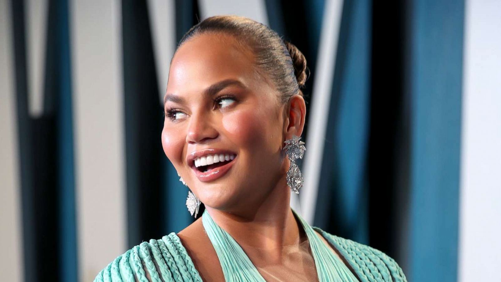 PHOTO: Chrissy Teigen attends the 2020 Vanity Fair Oscar Party, Feb. 9, 2020, in Beverly Hills, Calif.