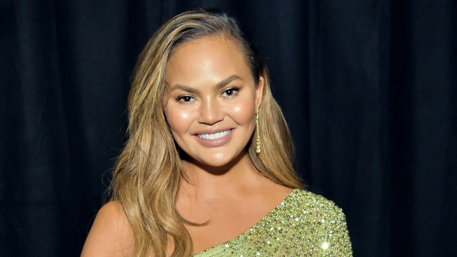 PHOTO: Chrissy Teigen attends the 2019 Baby2Baby Gala, Nov. 9, 2019, in Los Angeles.