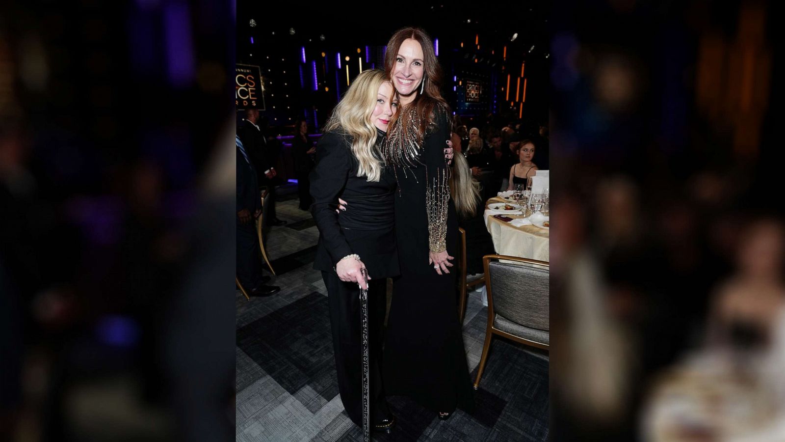 PHOTO: Christina Applegate and Julia Roberts attend the 28th Annual Critics Choice Awards at Fairmont Century Plaza, Jan. 15, 2023, in Los Angeles.