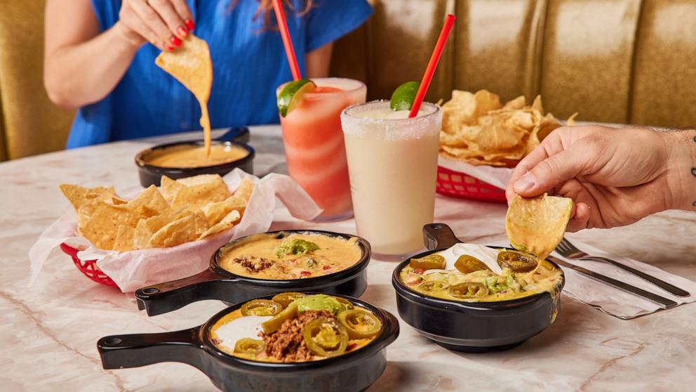 PHOTO: Chuy's queso bowls
