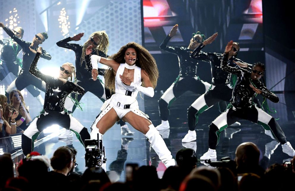 PHOTO: Ciara performs during the 2018 American Music Awards on Oct. 9, 2018, in Los Angeles.