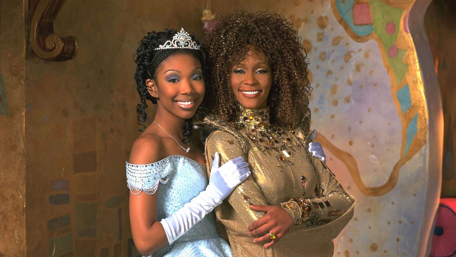 Is Brandy Dating Anyone? The 'Queens' Star Is Single & Loving It