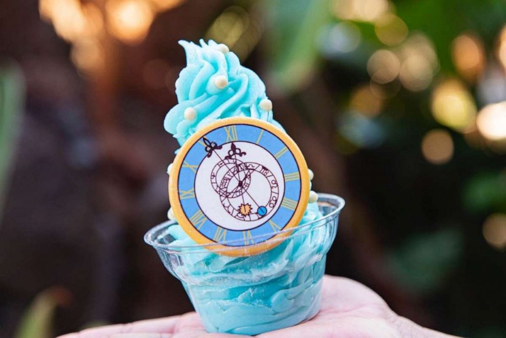 PHOTO: Cinderella Soft-Serve from Pineapple Lanai at Disney’s Polynesian Village Resort. 