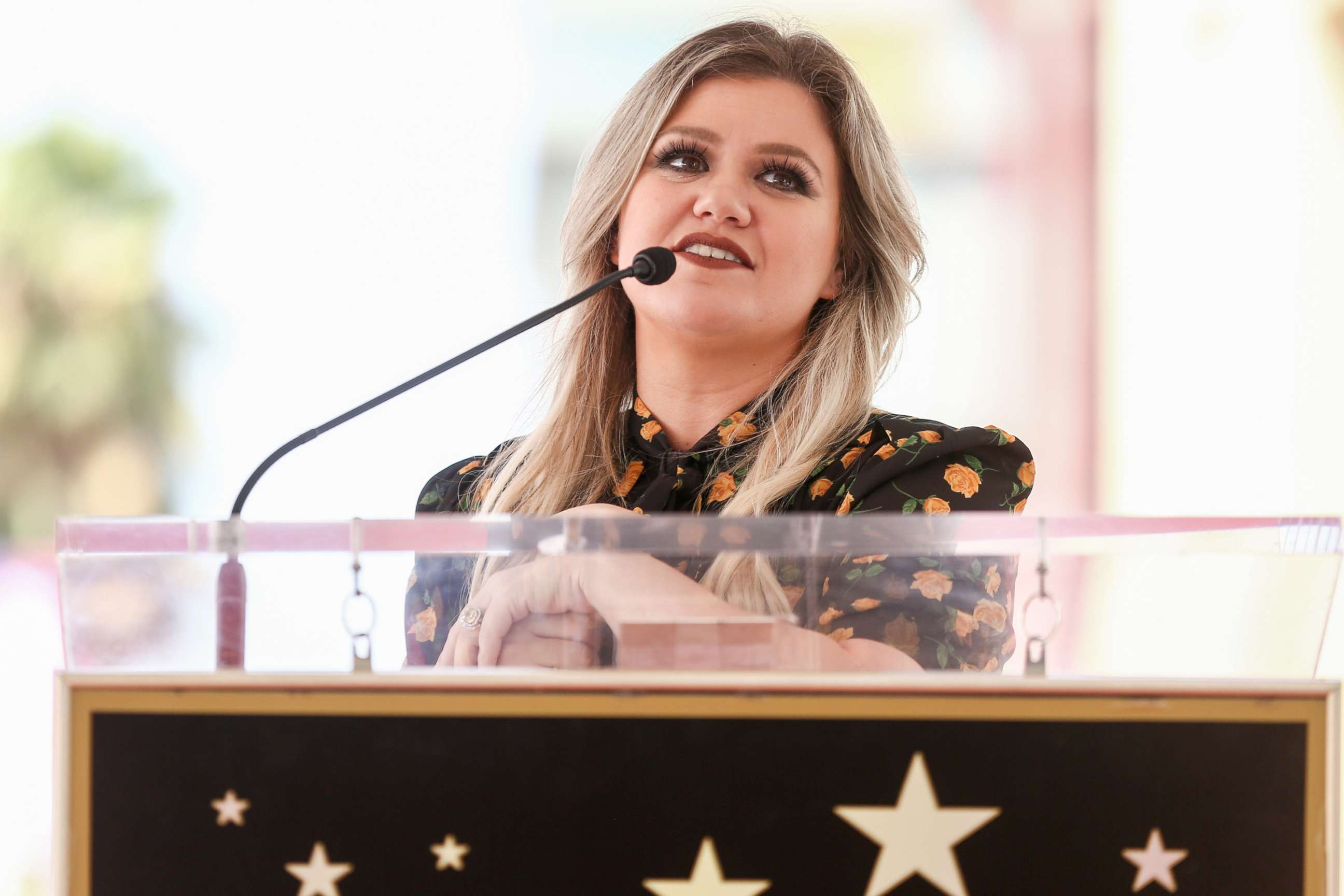PHOTO: Kelly Clarkson speaks onstage during a ceremony honoring Simon Cowell with a star on the Hollywood Walk of Fame, Aug. 22, 2018, in Hollywood, Calif.