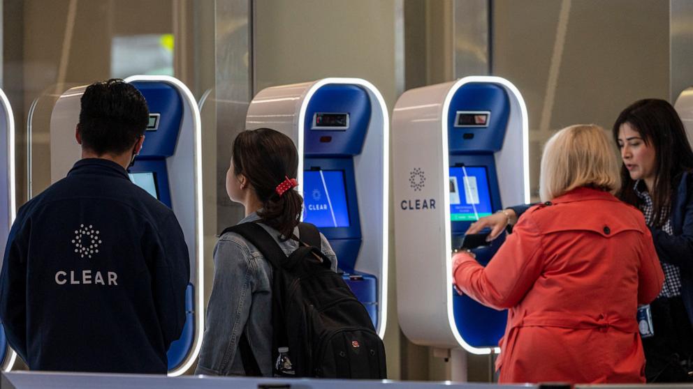 VIDEO: Clear debuts service to book scheduled time at airport security