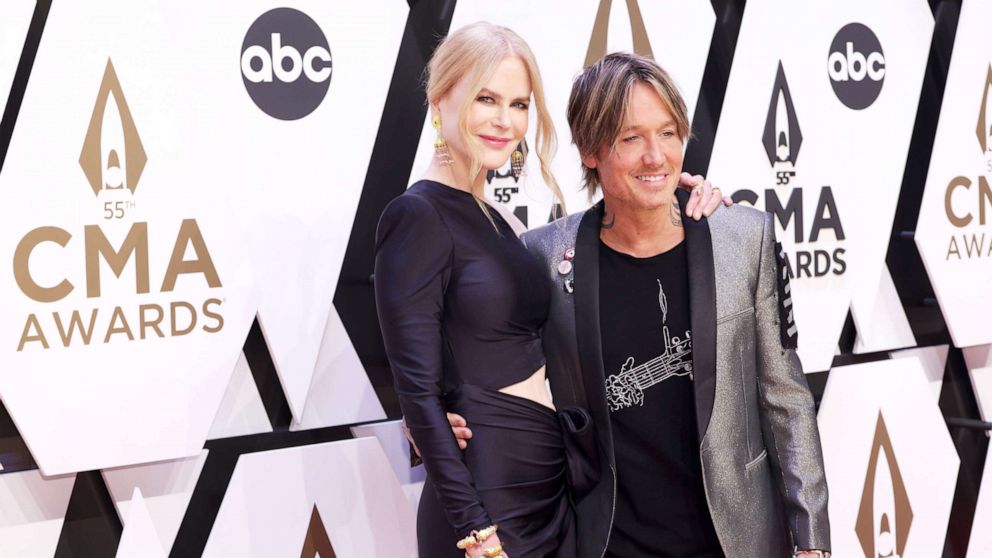 PHOTO: Nicole Kidman and Keith Urban attend the 55th annual Country Music Association awards in Nashville, Tenn., Nov. 10, 2021.