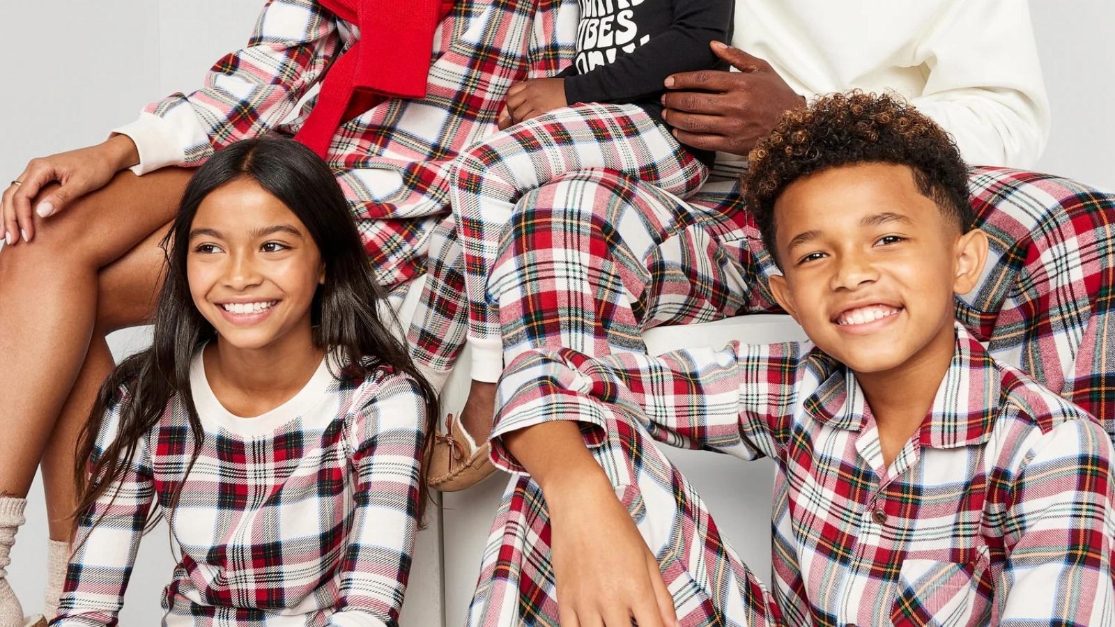 PHOTO: Old Navy Matching Flannel pajamas