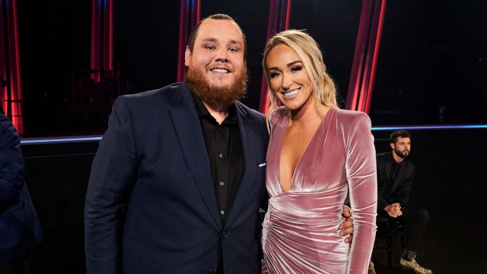 PHOTO: Luke Combs and Nicole Hocking attends the 54th Annual CMA Awards, Nov. 11, 2020, in Nashville, Tenn.