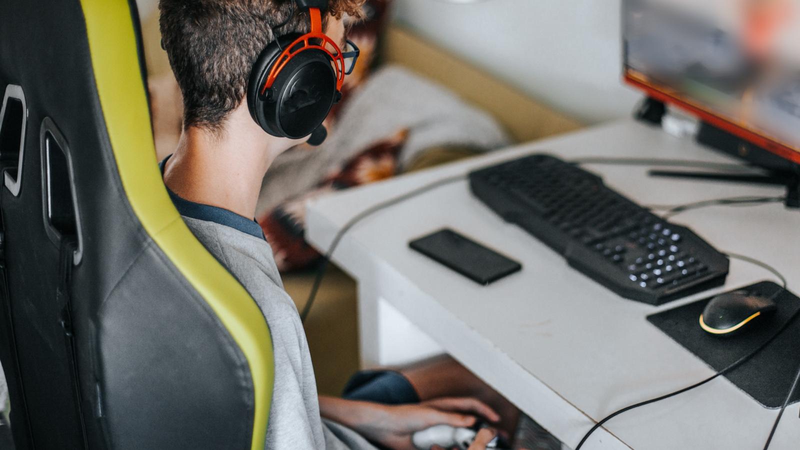 PHOTO: A kid is seen using a computer in this undated stock photo.