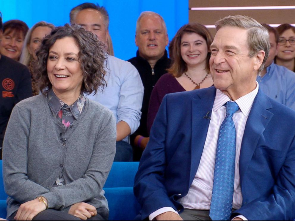 PHOTO: Sara Gilbert and John Goodman appear on Good Morning America, Oct. 16, 2018.