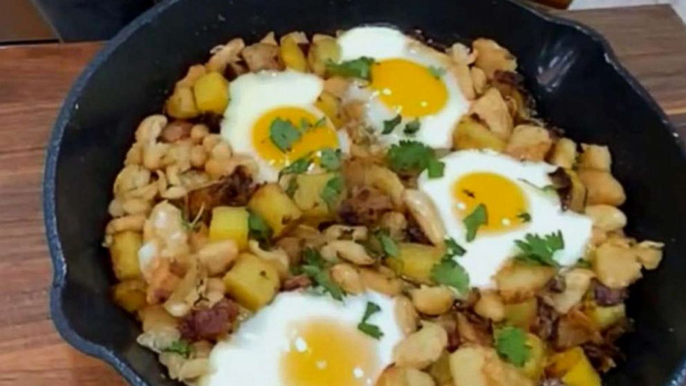 VIDEO: Easy and delicious white bean, hash and eggs recipe