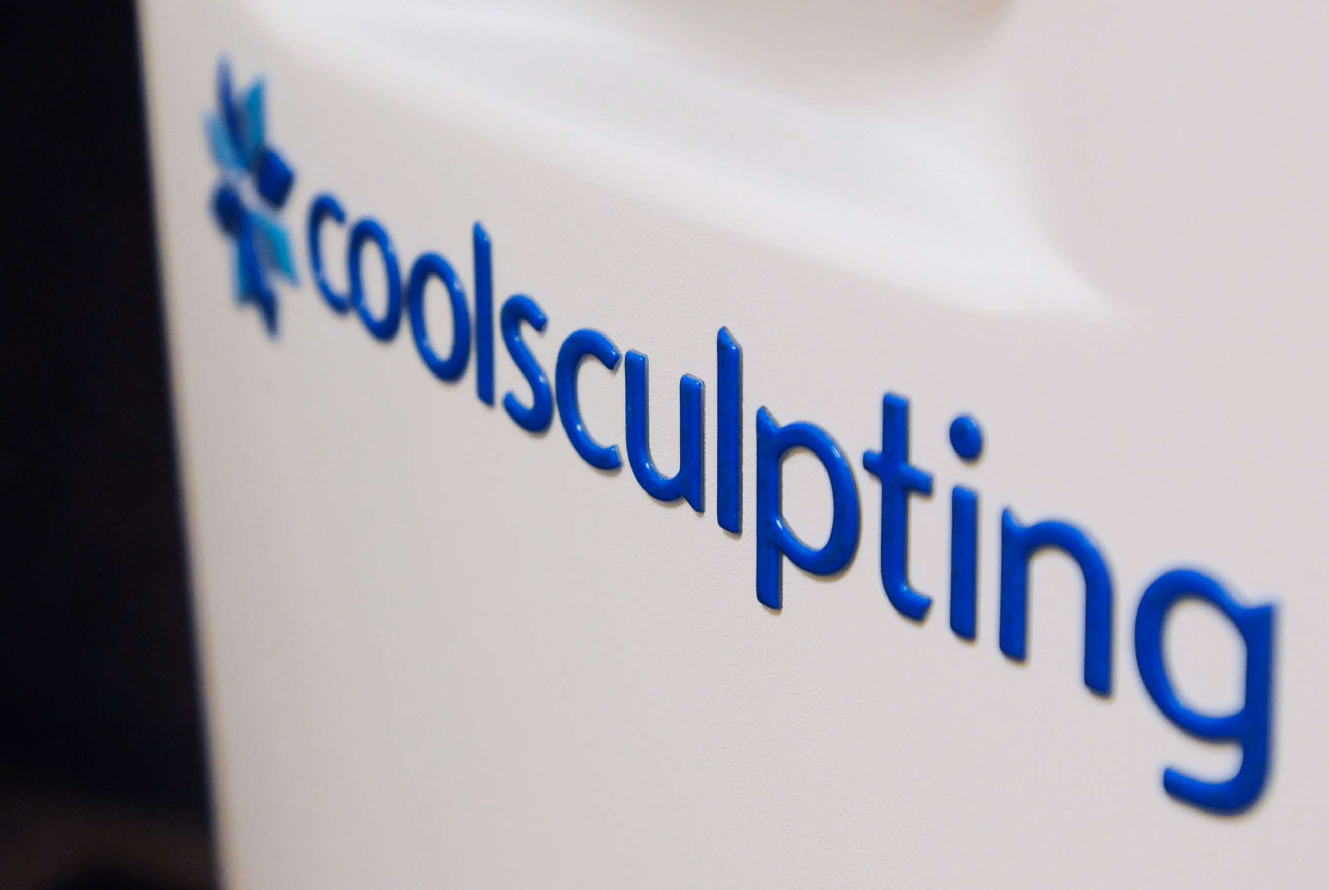 PHOTO: Coolsculpting logo on a machine.