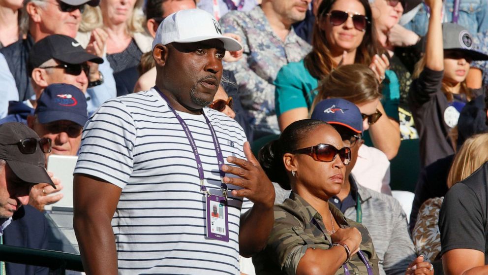 VIDEO: Tennis phenom's parents relive daughter's historic Wimbledon match 