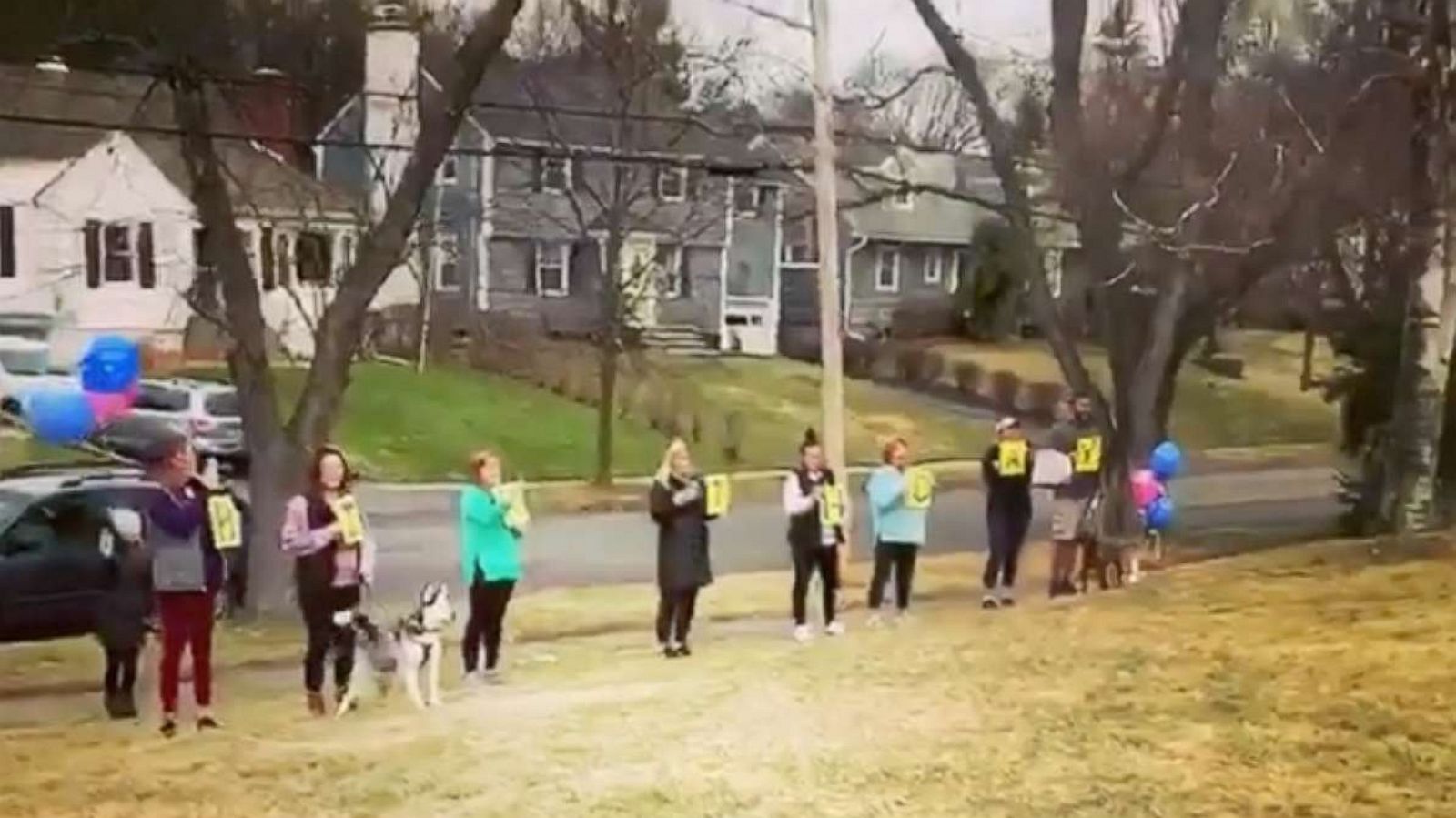 PHOTO: Family serenades grandma for her 95th birthday from safe distance on her front lawn amidst coronavirus pandemic.