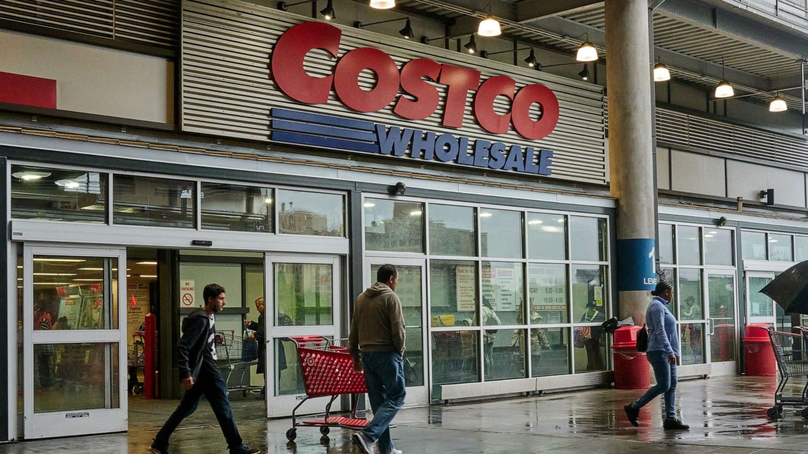 Costco cracks down on members sharing cards at checkout - Good Morning  America