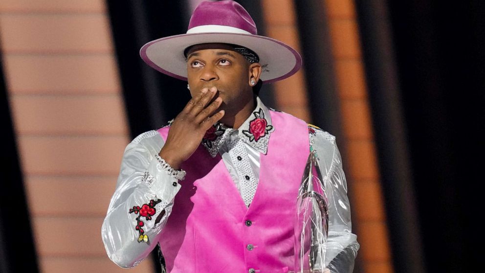 PHOTO: Jimmie Allen wins the New Artist of the Year award at the CMA Awards in Nashville, Tenn., Nov. 10, 2021.