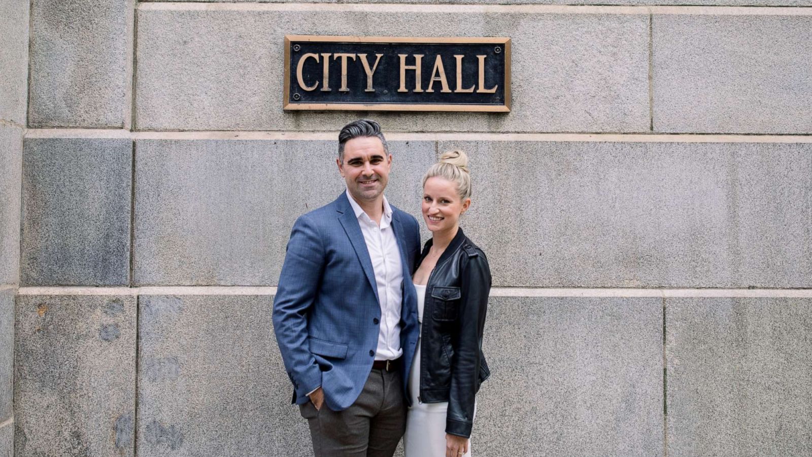 PHOTO: Emily Bugg, 33, and Billy Lewis, 34, of Illinois, used their $5,000 nonrefundable wedding catering deposit for 200 Thanksgiving dinners.