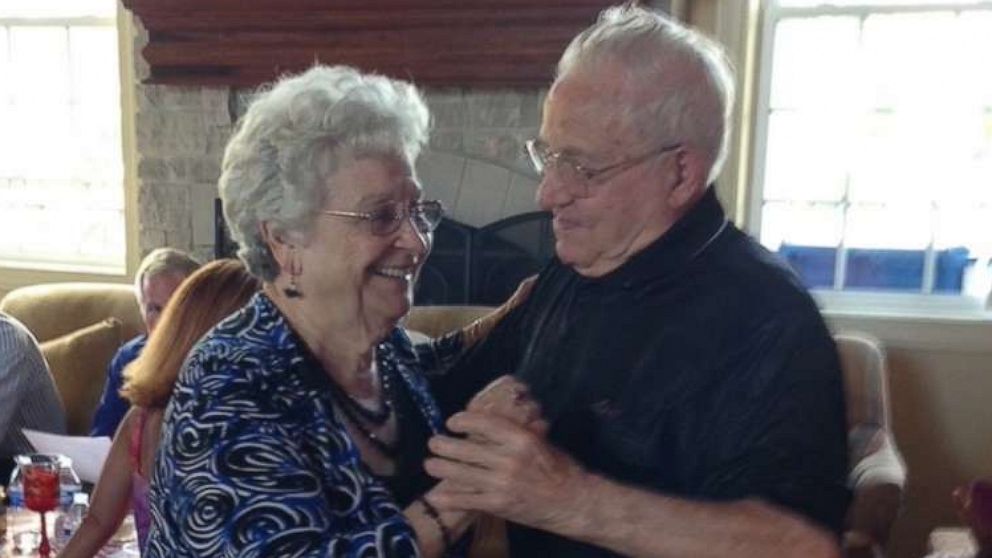 PHOTO: Carmen and Mary Siciliano of Chicago, Illinois, both tested positive for the virus last month. Carmen Siciliano, 98, died Nov. 12, in his hospital bed as Mary, his wife of 76 years, stayed with him in his final moments.