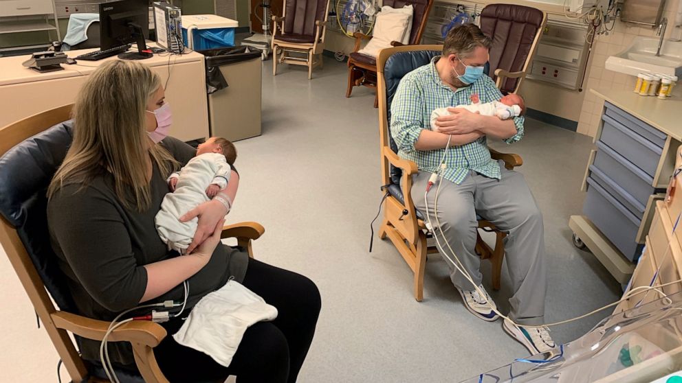 PHOTO: Jennifer and Andre Laubach met their twin sons for the first time on April 23, 2020, due to the coronavirus pandemic.