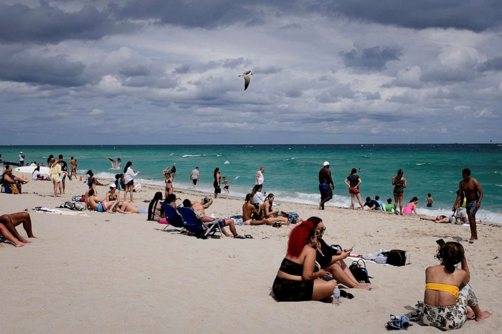 PHOTO: Revelers flock to the beach to celebrate spring break=in Miami Beach, Fla.,  March 6, 2021. 