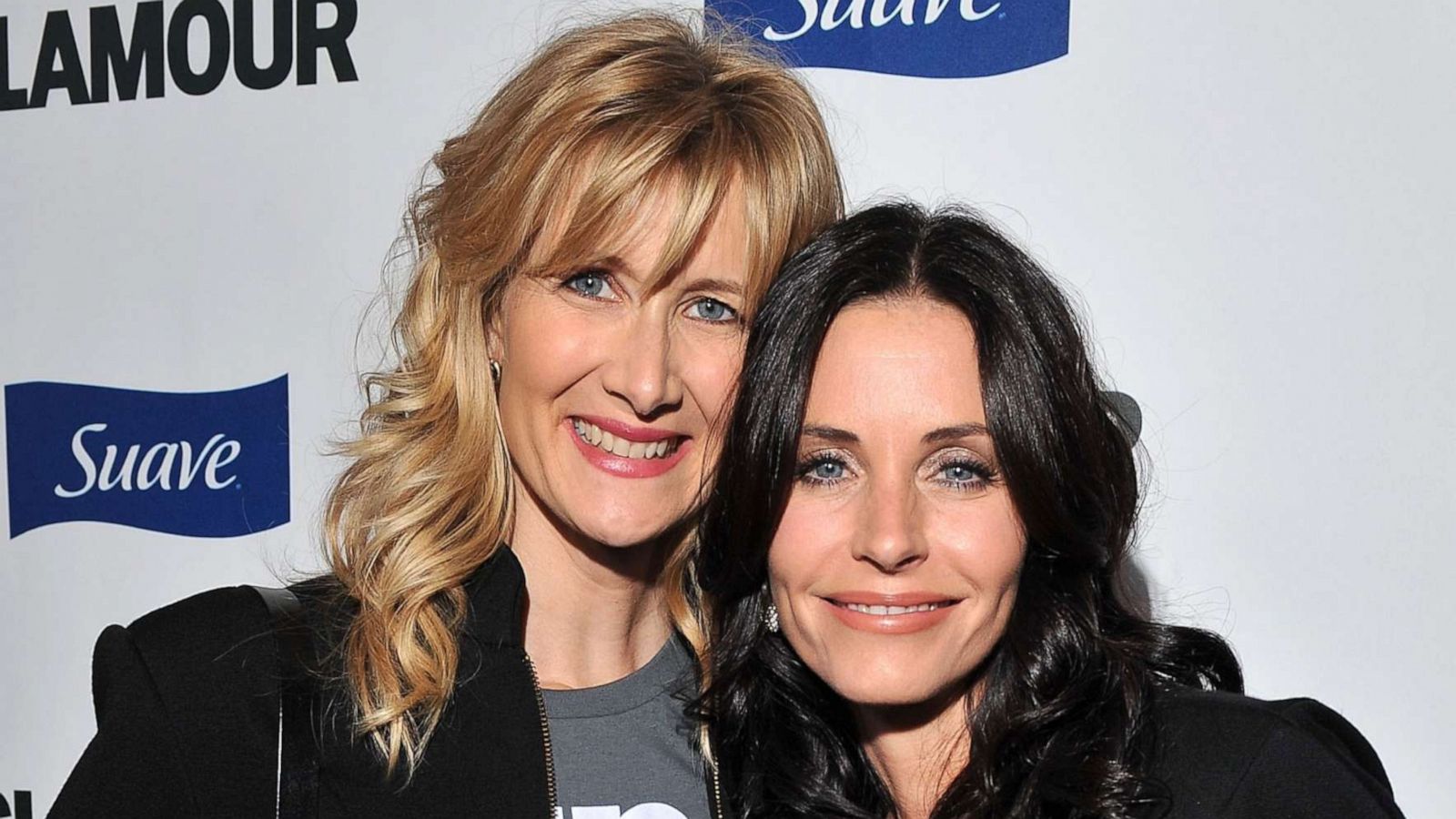 PHOTO: Laura Dern and Courteney Cox arrive at the premiere of Glamour Reel Moments presented by Suave held at the Directors Guild of America, on Oct. 14, 2008, in Los Angeles.